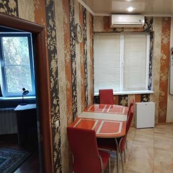 Сдается Многокомнатная квартира, 60 м²