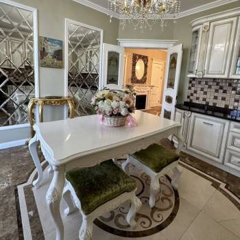 Сдается Многокомнатная квартира, 109 м²