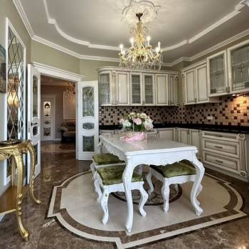 Сдается Многокомнатная квартира, 109 м²