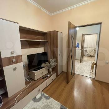 Сдается 1-комнатная квартира, 35 м²