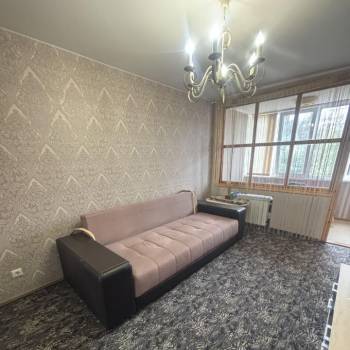 Сдается 1-комнатная квартира, 32 м²