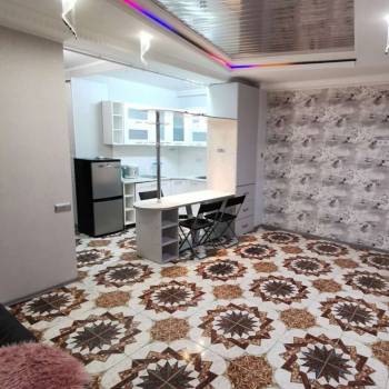 Продается 1-комнатная квартира, 32 м²