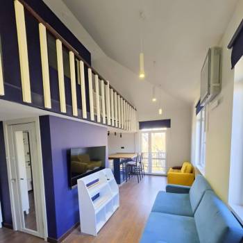 Продается 1-комнатная квартира, 50 м²