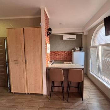 Продается 1-комнатная квартира, 27 м²