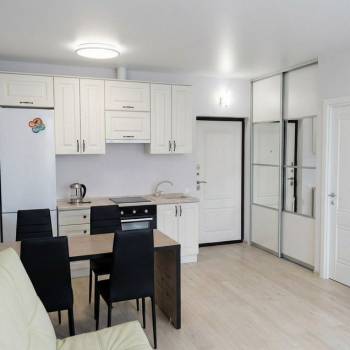 Продается 1-комнатная квартира, 36 м²