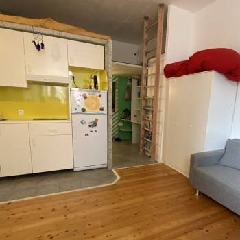 Продается 1-комнатная квартира, 24 м²