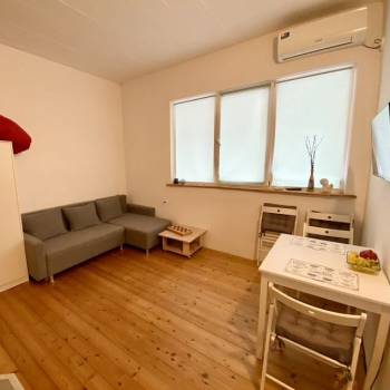 Продается 1-комнатная квартира, 24 м²