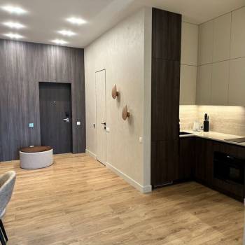 Продается Многокомнатная квартира, 140,5 м²