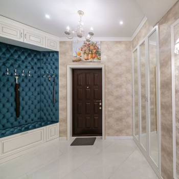 Продается 1-комнатная квартира, 104,1 м²