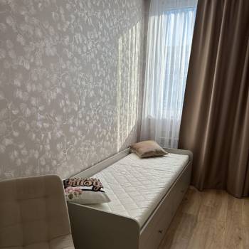 Продается 3-х комнатная квартира, 48 м²