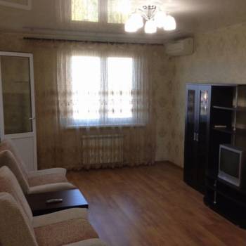 Сдается 1-комнатная квартира, 48 м²