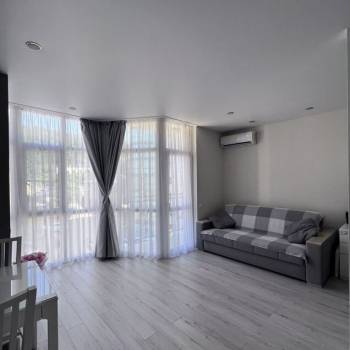 Продается 1-комнатная квартира, 37,6 м²