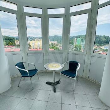 Сдается 1-комнатная квартира, 49 м²