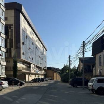 Сдается 1-комнатная квартира, 58 м²