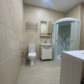 Сдается 1-комнатная квартира, 58 м²