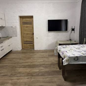 Сдается 1-комнатная квартира, 55 м²