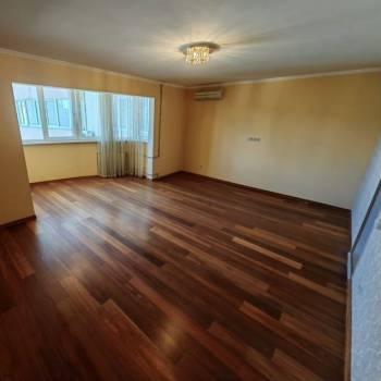 Продается 1-комнатная квартира, 41 м²