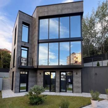 Продается Дом, 190 м²