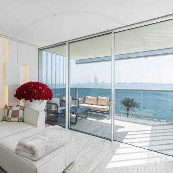 Продается 2-х комнатная квартира, 128 м²