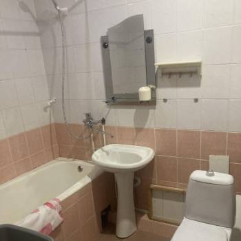 Продается 3-х комнатная квартира, 63 м²