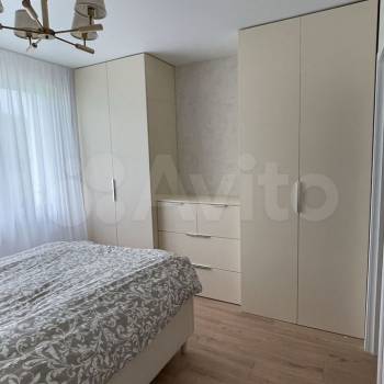 Продается 1-комнатная квартира, 40 м²