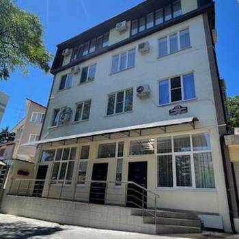 Продается 3-х комнатная квартира, 145,1 м²