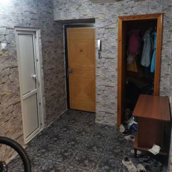 Продается Многокомнатная квартира, 70 м²