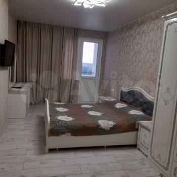 Сдается 2-х комнатная квартира, 75 м²