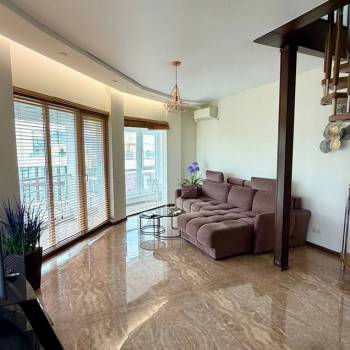 Продается 3-х комнатная квартира, 105 м²