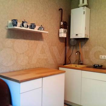 Продается 1-комнатная квартира, 38 м²