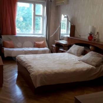 Сдается 1-комнатная квартира, 43 м²