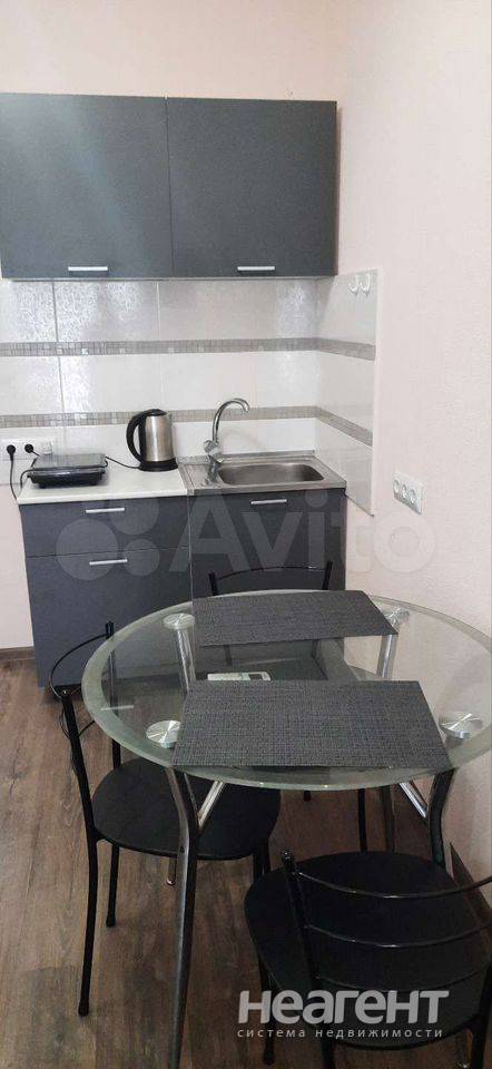 Сдам студию, ул. Полтавская, собственник