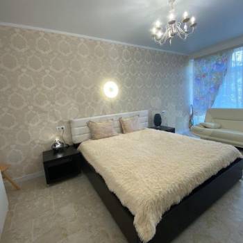 Сдается 1-комнатная квартира, 43 м²