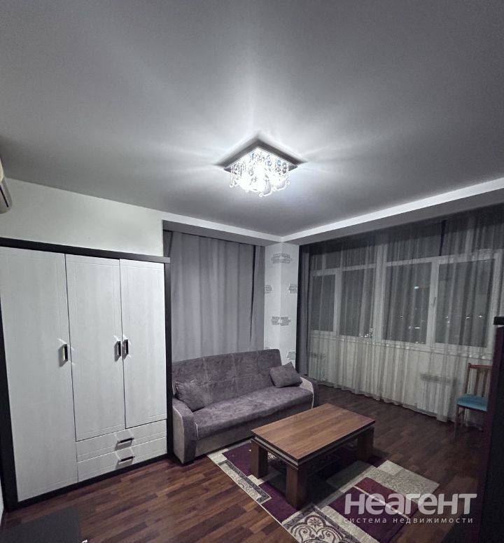 Сдам 2-х комнатную квартиру (ул. Банановая), собственник