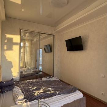 Продается 2-х комнатная квартира, 70 м²