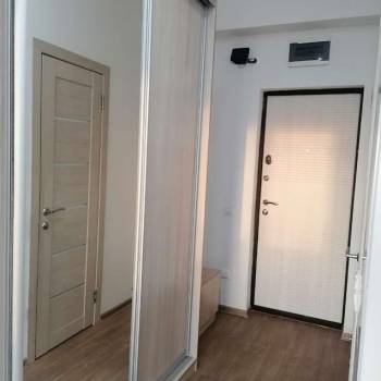 Продается 1-комнатная квартира, 32 м²