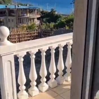 Продается 1-комнатная квартира, 35 м²