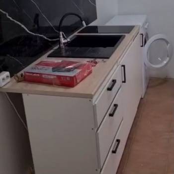 Продается 1-комнатная квартира, 35 м²