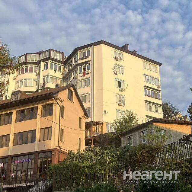 Продам 2-ком. квартиру, Донская (ул. Гончарова)