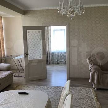 Сдается 2-х комнатная квартира, 74 м²