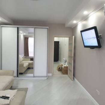 Сдается 1-комнатная квартира, 37 м²