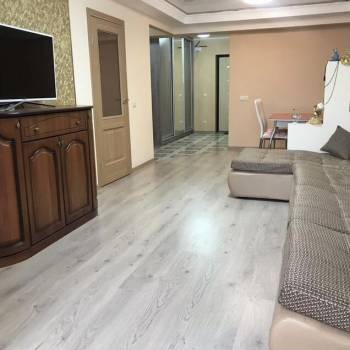 Сдается 2-х комнатная квартира, 56 м²