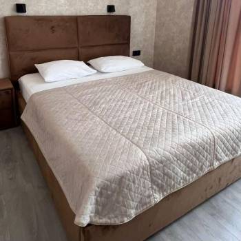 Сдается 2-х комнатная квартира, 75 м²