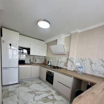 Сдается Многокомнатная квартира, 85 м²