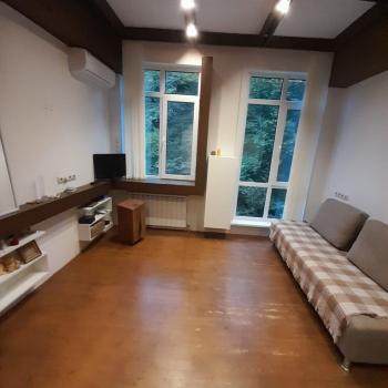 Продается 1-комнатная квартира, 32 м²