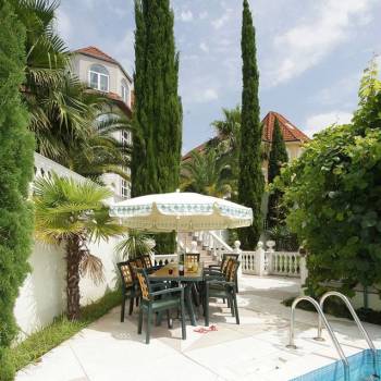 Продается Дом, 610 м²