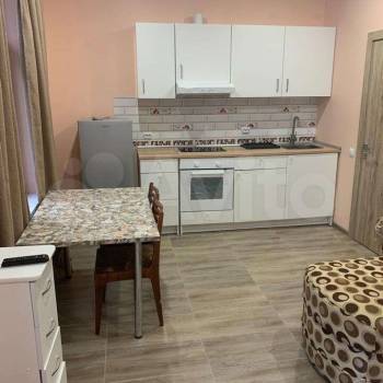 Сдается 1-комнатная квартира, 35 м²