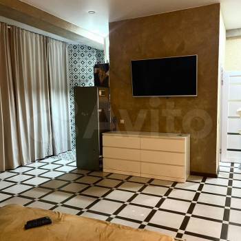 Сдается 1-комнатная квартира, 42 м²