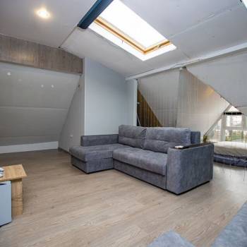 Продается 2-х комнатная квартира, 70 м²