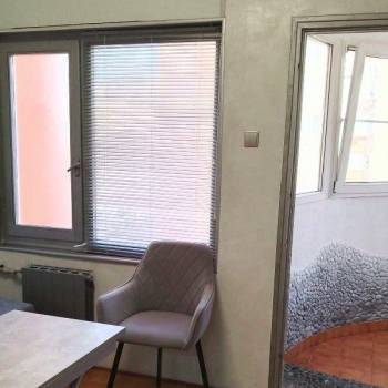 Продается 1-комнатная квартира, 43,6 м²